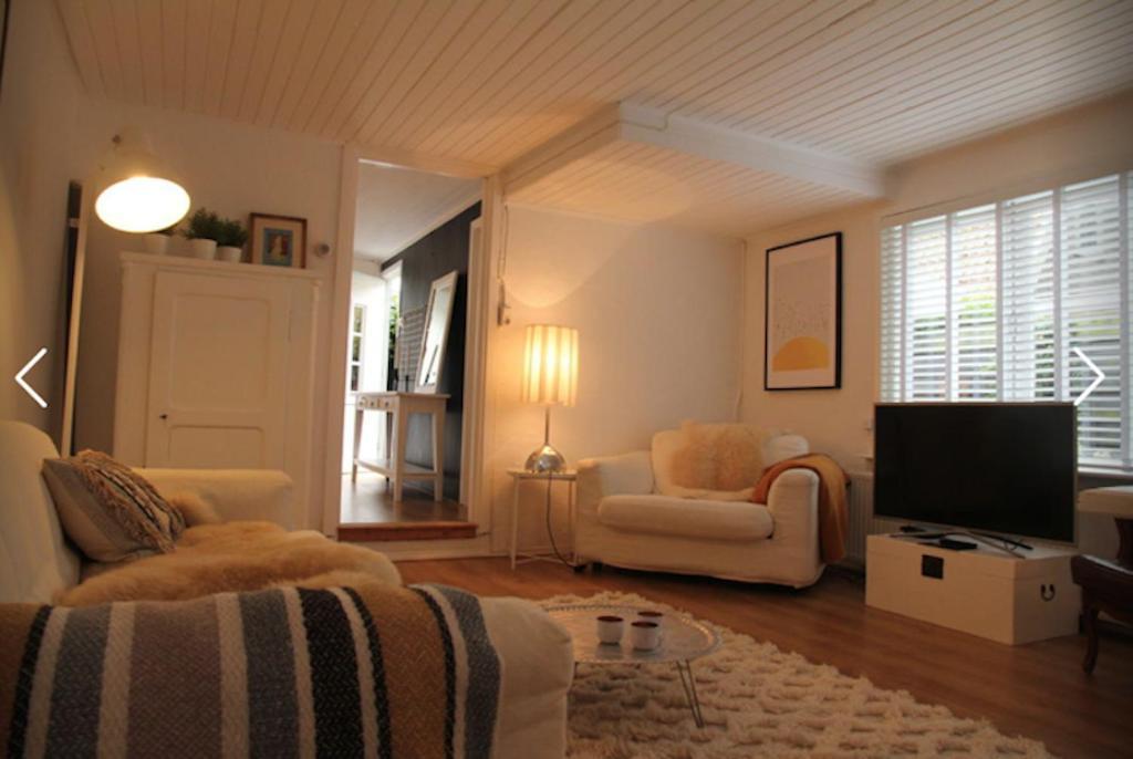 Mary'S Zomerhuis Villa Bergen Exteriör bild